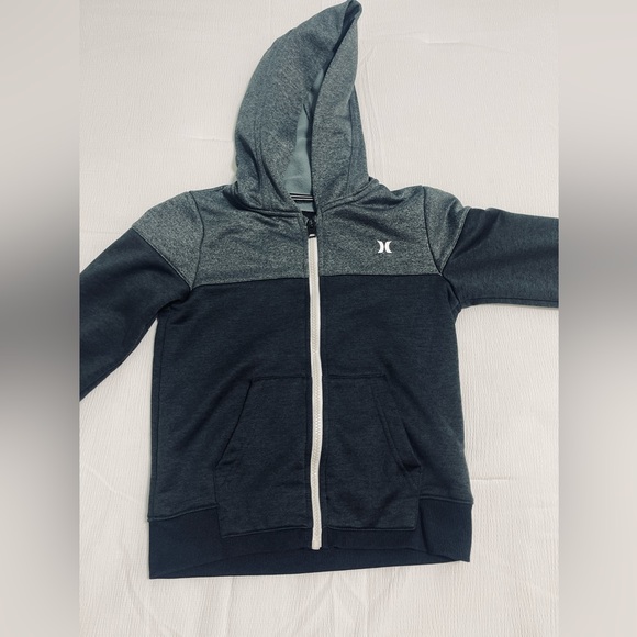 Boy’s Gray Hurley Dri-FIT Solar Zip-Front Hoodie With Pockets, size 7 - Picture 2 of 5